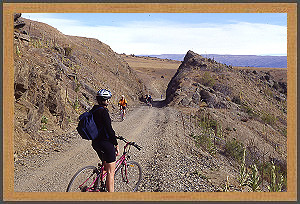 The Department of Conservation saw the disused railways potential for outdoors enthusiasts, and acquired the line in 1993