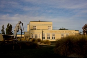 Centennial Milkbar, Ranfurly Art Deco, Gallery and Walks, Central otago 