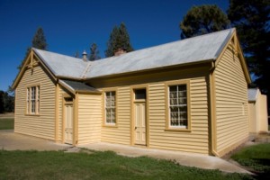 Gimmerburn School